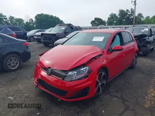 2017 Volkswagen GTI S z VIN 3VW4T7AU1HM076156, wystawiony jako IAAI lot #42216232 z przebiegiem 40 388 mil mil oraz . Historia ofert i sprzedaży dostępna na DreamBid. Obrazek 17.