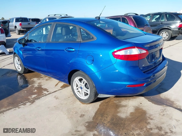 2019 Ford Fiesta SE with VIN 3FADP4BJ4KM160172, listed as a IAAI auction lot 41054213 with 71,147 mi miles. Bid and sale history available at carsss.com. Image 3.