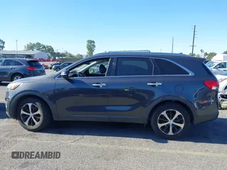 2018 Kia Sorento EX с VIN 5XYPH4A53JG340201, выставлен на аукционе IAAI как лот 42226097 с пробегом 59 415 миль миль и . История ставок и продаж доступна на DreamBid. Изображение 15.