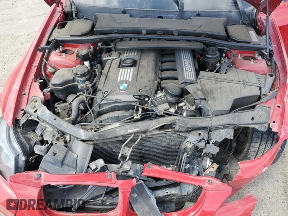 2009 BMW 3 Series 328i z VIN WBAPH57529NM33855, wystawiony jako Copart lot #53391715 z przebiegiem 142 688 mil mil oraz Szkoda całkowita • Salvage title. Historia ofert i sprzedaży dostępna na DreamBid. Obrazek 11.