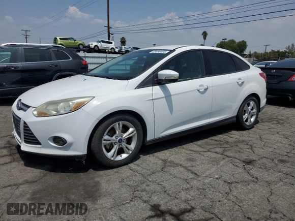 2014 Ford Focus SE with VIN 1FADP3F2XEL112632, listed as a Copart auction lot 55689465 with 135,170 mi miles and Salvage Title. Bid and sale history available at carsss.com. Image 1.