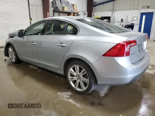 2011 Volvo S60 z VIN YV1902FH3B2016484, wystawiony jako Copart lot #48556415 z przebiegiem 42 003 mil mil oraz Szkoda całkowita • Salvage title. Historia ofert i sprzedaży dostępna na DreamBid. Obrazek 2.