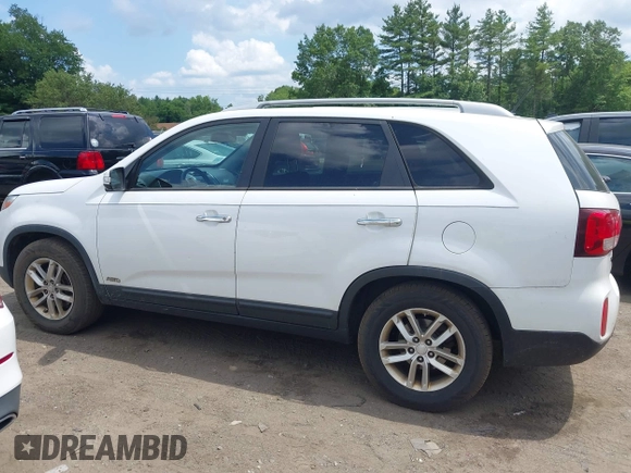 2015 Kia Sorento LX with VIN 5XYKTDA6XFG640536, listed as a IAAI auction lot 42687095 with 142,816 mi miles and . Bid and sale history available at DreamBid. Image 14.