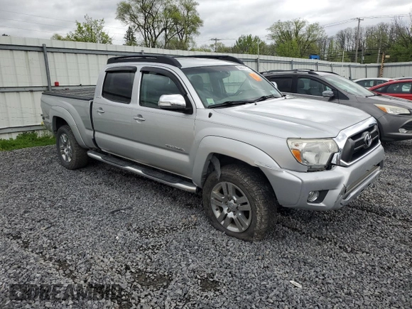 2013 Toyota Tacoma z VIN 5TFMU4FN5DX010469, wystawiony jako Copart lot #55607015 z przebiegiem 140 849 mil mil oraz Szkoda całkowita • Salvage title. Historia ofert i sprzedaży dostępna na DreamBid. Obrazek 4.