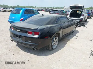 2012 Chevrolet Camaro 1LT z VIN 2G1FB1E30C9198434, wystawiony jako IAAI lot #42049821 z przebiegiem 180 813 mil mil oraz . Historia ofert i sprzedaży dostępna na DreamBid. Obrazek 4.