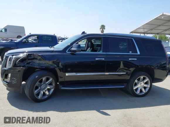 2020 Cadillac Escalade Luxury with VIN 1GYS3BKJ0LR129965, listed as a IAAI auction lot 42084752 with 133,390 mi miles and . Bid and sale history available at DreamBid. Image 14.