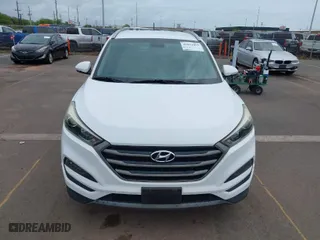 2016 Hyundai Tucson Limited with VIN KM8J33A22GU130857, listed as a IAAI auction lot 41821095 with 78,894 mi miles. Bid and sale history available at carsss.com. Image 6.