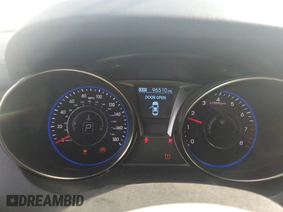 2015 Hyundai Genesis Coupe 3.8L Base z VIN KMHHU6KJXFU124175, wystawiony jako Copart lot #51532595 z przebiegiem 96 510 mil mil oraz Szkoda całkowita • Salvage title. Historia ofert i sprzedaży dostępna na DreamBid. Obrazek 9.