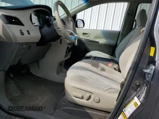 2011 Toyota Sienna LE AAS with VIN 5TDKK3DC0BS069554, listed as a Copart auction lot 60604095 with 188,997 mi miles and Clean title. Bid and sale history available at DreamBid. Image 7.