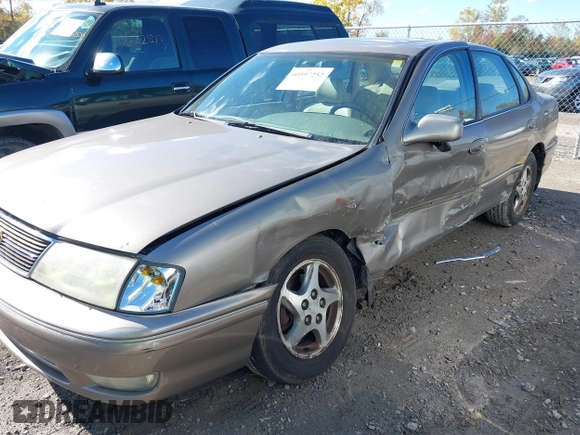 1998 Toyota Avalon XL with VIN 4T1BF18BXWU270417, listed as a IAAI auction lot 40597252 with 278,211 mi miles and . Bid and sale history available at DreamBid. Image 6.