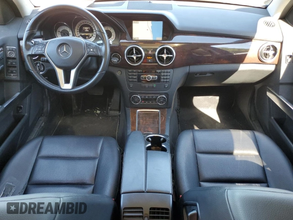 2013 Mercedes-Benz GLK 350 with VIN WDCGG8JB0DG083297, listed as a Copart auction lot 60913404 with 143,890 mi miles and Salvage Title. Bid and sale history available at DreamBid. Image 8.