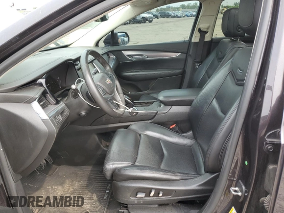 2017 Cadillac XT5 Luxury FWD with VIN 1GYKNBRS2HZ286297, listed as a Copart auction lot 60443455 with 82,505 mi miles and Clean title. Bid and sale history available at DreamBid. Image 7.