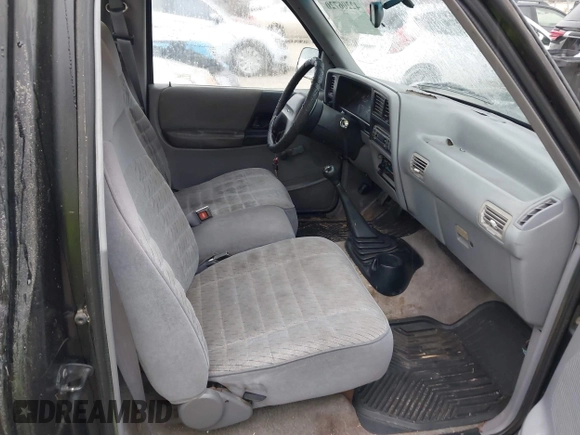 1994 Ford Ranger Splash с VIN 1FTCR10A8RUA05504, выставлен на аукционе IAAI как лот 42206720 с пробегом 64 793 миль миль и . История ставок и продаж доступна на DreamBid. Изображение 8.