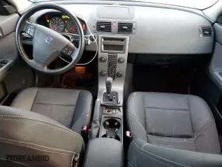 2005 Volvo V50 with VIN YV1MW390052099722, listed as a Copart auction lot 84544754 with 87,435 mi miles and Salvage Title. Bid and sale history available at carsss.com. Image 8.