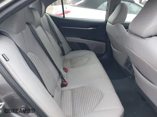 2018 Toyota Camry LE with VIN 4T1B11HK3JU630411, listed as a IAAI auction lot 41423338 with 134,959 mi miles. Bid and sale history available at carsss.com. Image 8.