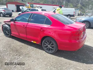2014 Volkswagen Jetta Sedan SE w/Connectivity/Sunroof PZEV with VIN 3VWD17AJ1EM444066, listed as a IAAI auction lot 42030027 with 109,598 mi miles. Bid and sale history available at carsss.com. Image 3.