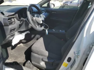 2019 Toyota C-HR XLE with VIN NMTKHMBX2KR098238, listed as a Copart auction lot 52338025 with 57,933 mi miles and Salvage Title. Bid and sale history available at DreamBid. Image 7.