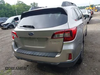 2015 Subaru Outback Premium z VIN 4S4BSADC2F3327614, wystawiony jako IAAI lot #42462373 z przebiegiem 82 695 mil mil oraz . Historia ofert i sprzedaży dostępna na DreamBid. Obrazek 16.