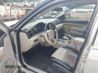 2009 Jeep Grand Cherokee Limited with VIN 1J8GR58K19C550500, listed as a IAAI auction lot 42700453 with 151,238 mi miles and . Bid and sale history available at DreamBid. Image 5.