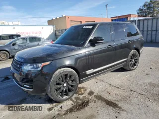2015 Land Rover Range Rover Supercharged z VIN SALGS2TF7FA198012, wystawiony jako Copart lot #86161024 z przebiegiem 71 203 mil mil oraz Szkoda całkowita • Salvage title. Historia ofert i sprzedaży dostępna na DreamBid. Obrazek 1.