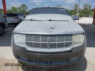 2007 Lincoln MKX with VIN 2LMDU68C77BJ11645, listed as a IAAI auction lot 42097015 with 155,678 mi miles. Bid and sale history available at carsss.com. Image 6.