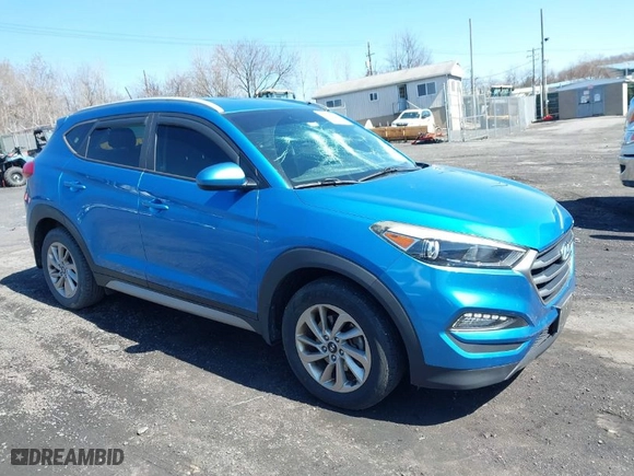 2017 Hyundai Tucson SE Plus with VIN KM8J3CA4XHU315340, listed as a IAAI auction lot 41857937 with 83,957 mi miles. Bid and sale history available at carsss.com. Image 1.