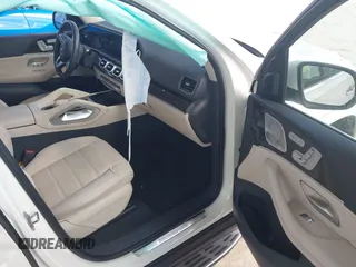 2020 Mercedes-Benz GLE 450 z VIN 4JGFB5KB5LA290908, wystawiony jako IAAI lot #41951204 z przebiegiem 38 263 mil mil oraz . Historia ofert i sprzedaży dostępna na DreamBid. Obrazek 5.