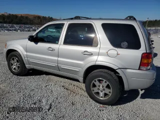 2003 Ford Escape Limited with VIN 1FMCU94123KA51772, listed as a Copart auction lot 83006044 with 89,132 mi miles and Salvage Title. Bid and sale history available at carsss.com. Image 2.