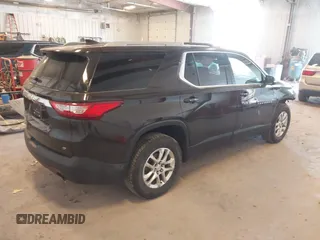 2018 Chevrolet Traverse LT Cloth with VIN 1GNERGKW1JJ260402, listed as a IAAI auction lot 42039202 with 150,831 mi miles. Bid and sale history available at carsss.com. Image 4.