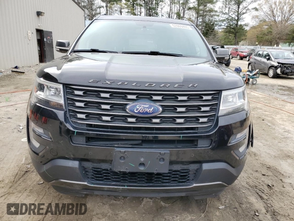 2017 Ford Explorer XLT with VIN 1FM5K8D88HGD20051, listed as a Copart auction lot 52069405 with 114,931 mi miles and Salvage Title. Bid and sale history available at DreamBid. Image 5.