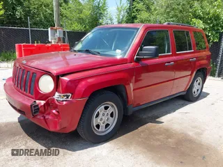 2008 Jeep Patriot Sport с VIN 1J8FT28WX8D781595, выставлен на аукционе IAAI как лот 42720420 с пробегом 153 995 миль миль и . История ставок и продаж доступна на DreamBid. Изображение 2.