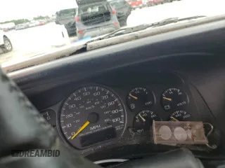 2002 Chevrolet Avalanche with VIN 3GNEK13T82G115091, listed as a Copart auction lot 70299624 with 0 mi miles and Salvage Title. Bid and sale history available at carsss.com. Image 9.