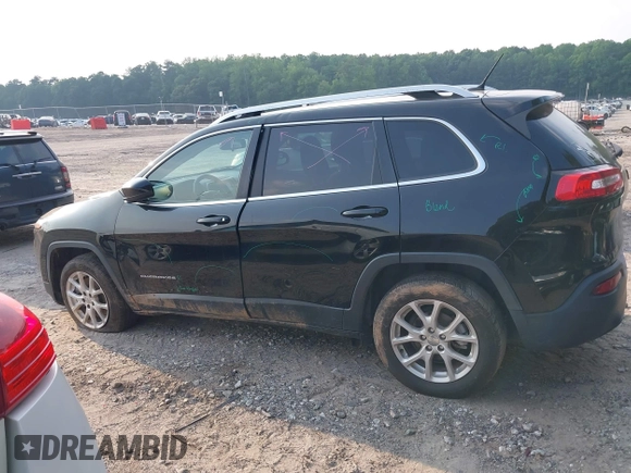 2017 Jeep Cherokee Latitude with VIN 1C4PJLCB9HD219392, listed as a IAAI auction lot 42353046 with 186,500 mi miles and . Bid and sale history available at DreamBid. Image 14.