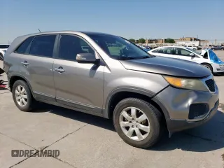 2011 Kia Sorento LX with VIN 5XYKT3A1XBG144869, listed as a Copart auction lot 52921865 with 186,896 mi miles and Salvage Title. Bid and sale history available at carsss.com. Image 4.