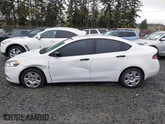 2013 Dodge Dart SE z VIN 1C3CDFAA1DD295561, wystawiony jako IAAI lot #41993777 z przebiegiem 182 390 mil mil oraz . Historia ofert i sprzedaży dostępna na DreamBid. Obrazek 14.
