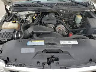 2000 GMC Yukon XL SLT with VIN 3GKFK16T9YG117437, listed as a Copart auction lot 50550415 with 267,523 mi miles and Salvage Title. Bid and sale history available at carsss.com. Image 13.