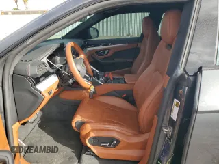 2019 Lamborghini Urus z VIN ZPBUA1ZL3KLA05964, wystawiony jako Copart lot #43809525 z przebiegiem 28 338 mil mil oraz Szkody całkowita. Historia ofert i sprzedaży dostępna na DreamBid. Obrazek 7.