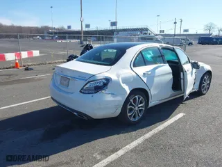 2016 Mercedes-Benz C-Class C 300 Luxury with VIN WDDWF4KB3GR149562, listed as a IAAI auction lot 41745765 with 92,294 mi miles. Bid and sale history available at carsss.com. Image 4.