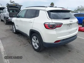 2021 Jeep Compass Latitude with VIN 3C4NJCBB6MT538682, listed as a IAAI auction lot 42442459 with 59,163 mi miles and . Bid and sale history available at DreamBid. Image 3.