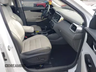 2017 Kia Sorento SX with VIN 5XYPK4A50HG308771, listed as a IAAI auction lot 42553918 with 162,951 mi miles and . Bid and sale history available at DreamBid. Image 5.