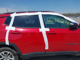 2018 Jeep Compass Sport with VIN 3C4NJCAB3JT255203, listed as a IAAI auction lot 42052746 with 112,451 mi miles and . Bid and sale history available at DreamBid. Image 17.