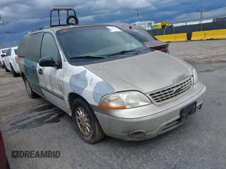 2001 Ford Windstar Wagon LX with VIN 2FMZA51441BB49221, listed as a IAAI auction lot 41781820 with 316,195 mi miles. Bid and sale history available at carsss.com. Image 1.