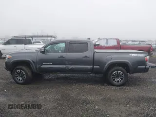 2021 Toyota Tacoma 4WD SR5 with VIN 3TMDZ5BN4MM099423, listed as a IAAI auction lot 41208397 with 62,935 mi miles. Bid and sale history available at carsss.com. Image 15.
