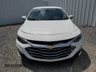 2021 Chevrolet Malibu LT with VIN 1G1ZD5STXMF030585, listed as a Copart auction lot 50322975 with 127,990 mi miles and Clean Title. Bid and sale history available at DreamBid. Image 5.