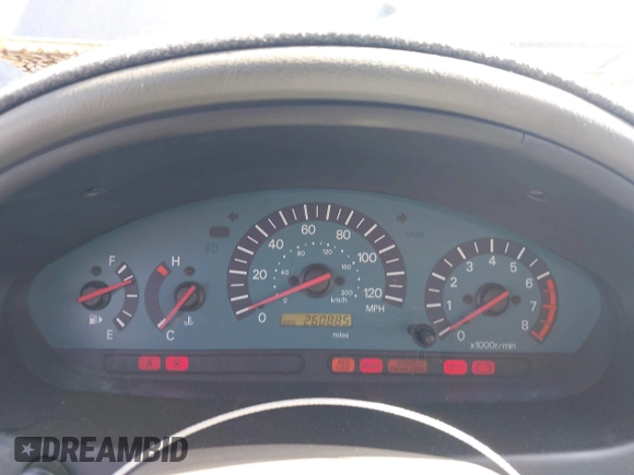 2002 Mitsubishi Galant ES z VIN 4A3AA46H42E070139, wystawiony jako IAAI lot #42162751 z przebiegiem 260 885 mil mil oraz . Historia ofert i sprzedaży dostępna na DreamBid. Obrazek 7.
