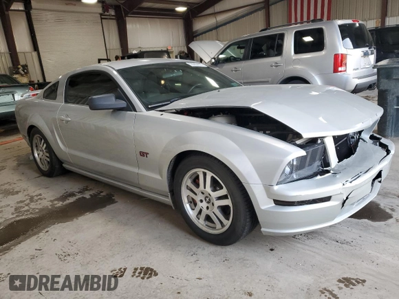 2006 Ford Mustang GT Deluxe with VIN 1ZVFT82H965145372, listed as a Copart auction lot 53283605 with 86,375 mi miles and Salvage Title. Bid and sale history available at carsss.com. Image 4.