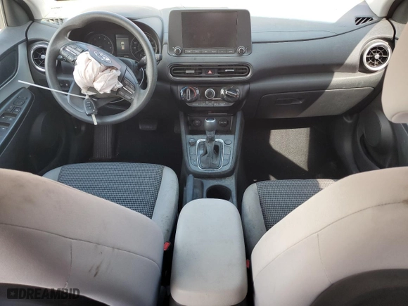 2022 Hyundai Kona SE with VIN KM8K22ABXNU796685, listed as a Copart auction lot 51304955 with 20,708 mi miles and Clean Title. Bid and sale history available at carsss.com. Image 8.