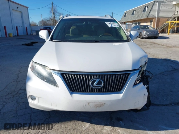 2011 Lexus RX 350 z VIN 2T2BK1BA7BC119943, wystawiony jako IAAI lot #40964226 z przebiegiem 151 213 mil mil oraz . Historia ofert i sprzedaży dostępna na DreamBid. Obrazek 12.