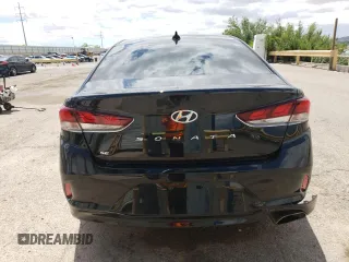 2018 Hyundai Sonata SE z VIN 5NPE24AF2JH690798, wystawiony jako Copart lot #57510685 z przebiegiem 49 717 mil mil oraz Szkoda całkowita • Salvage title. Historia ofert i sprzedaży dostępna na DreamBid. Obrazek 6.
