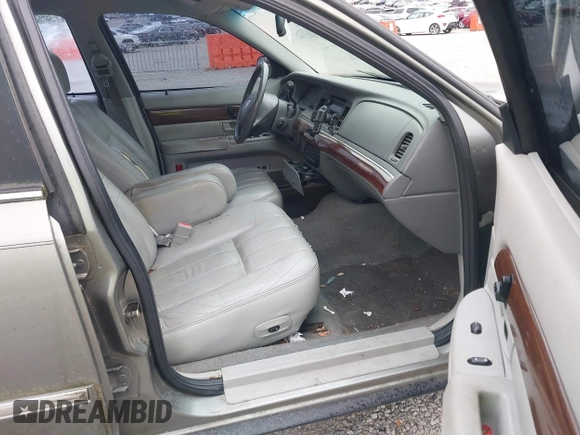 2003 Mercury Grand Marquis LS Premium с VIN 2MEFM75W13X646348, выставлен на аукционе IAAI как лот 42288189 с пробегом 211 517 миль миль и . История ставок и продаж доступна на DreamBid. Изображение 5.